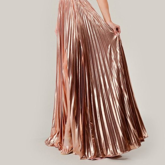 BRAND NEW LONG A-LINE SLEEVELESS LAME' DRESS WITH ADJUSTABLE SPAGHETTI STRAPS - Picture 8 of 12